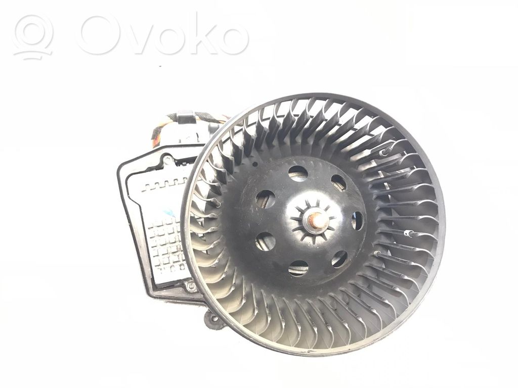 Mazā radiatora ventilators