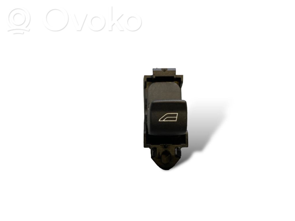 Elektrisko logu slēdzis