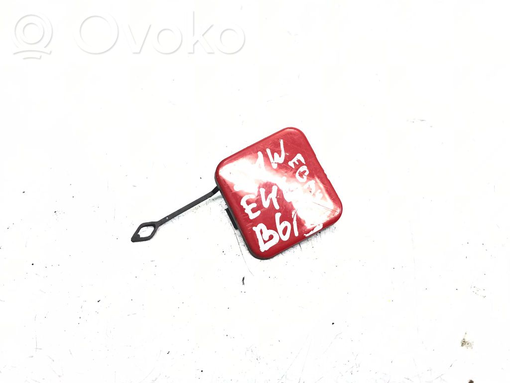 Vilkšanas āķa vāciņš bamperī