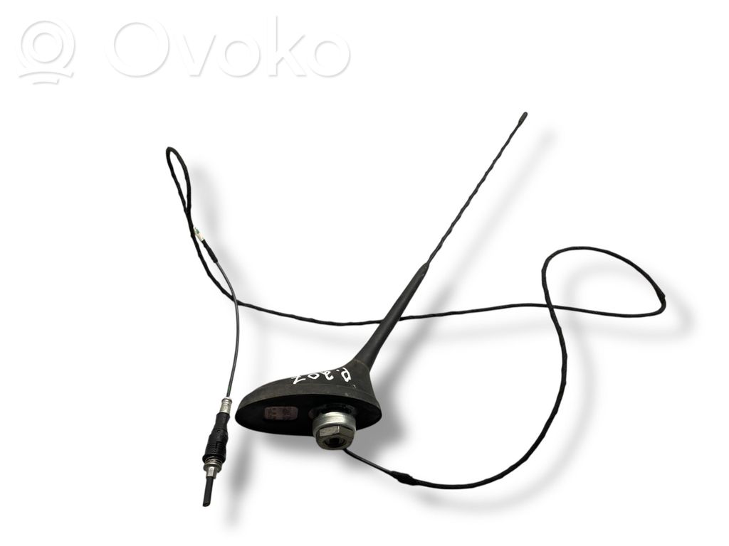 Radio antena