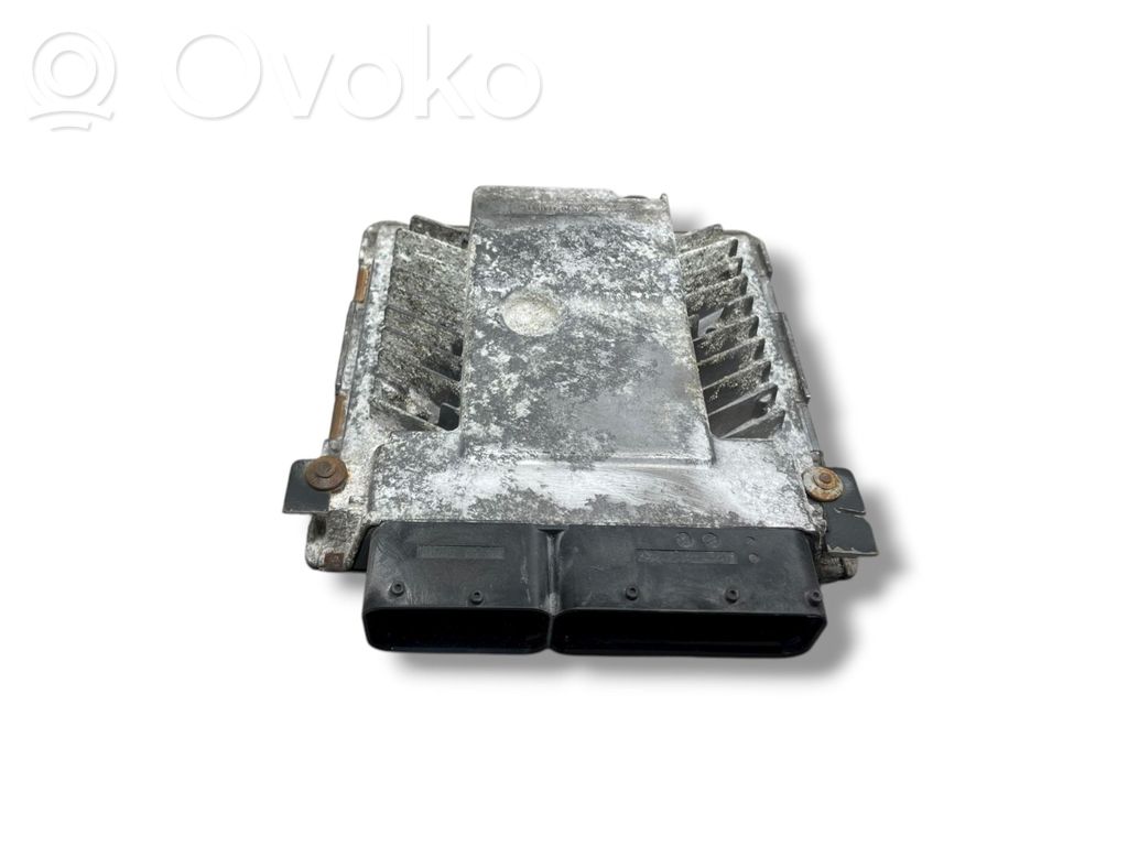 Dzinēja vadības bloks