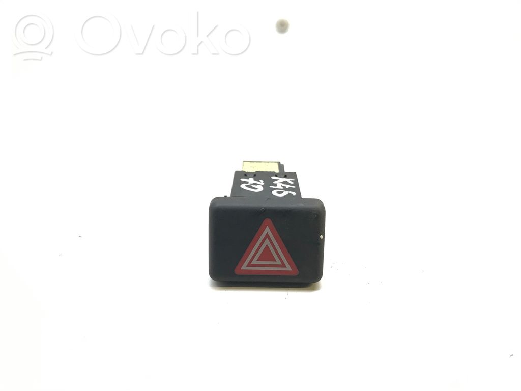 Avārijas lukturu slēdzis