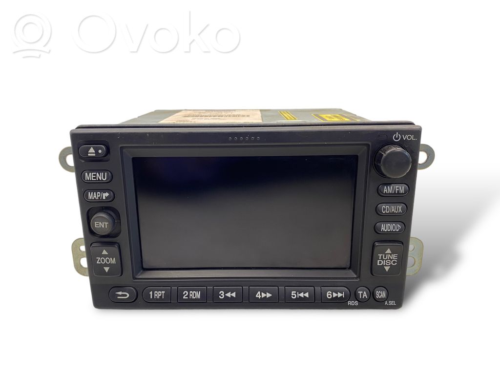 Radio / CD/DVD atskaņotājs / navigācija