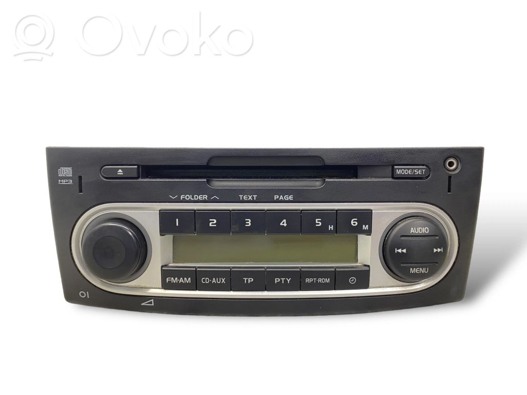 Radio / CD/DVD atskaņotājs / navigācija