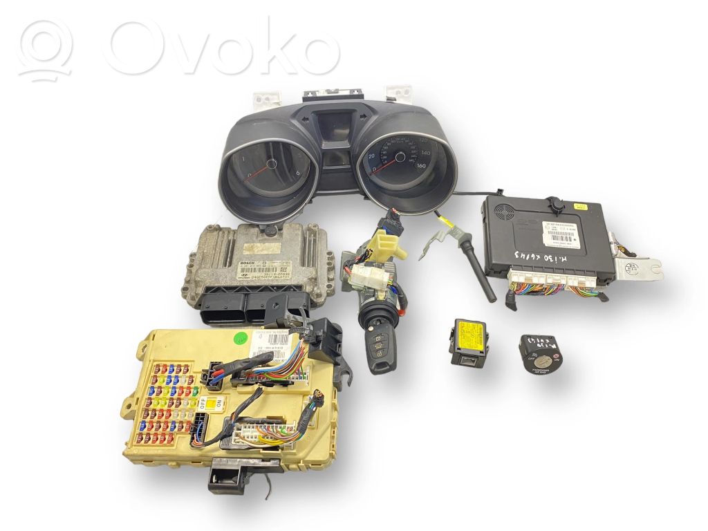 Aizdedzes ECU komplekts