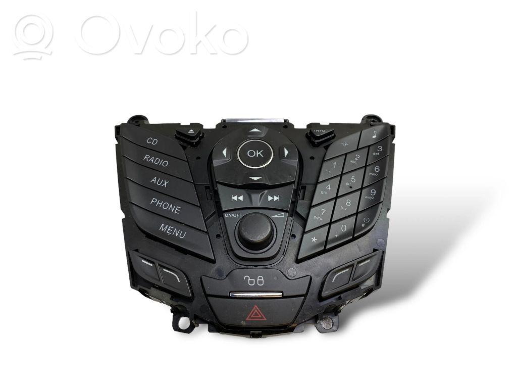 Radio / CD/DVD atskaņotājs / navigācija