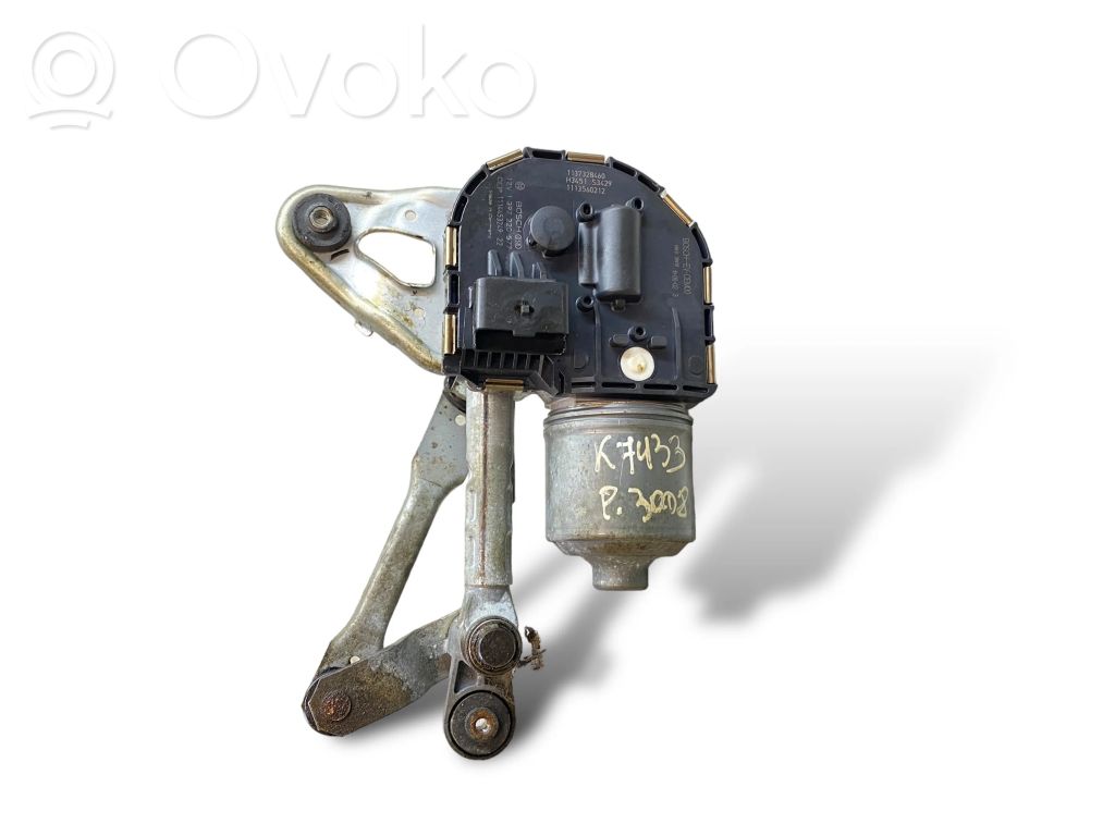 Stikla tīrītāja motoriņš