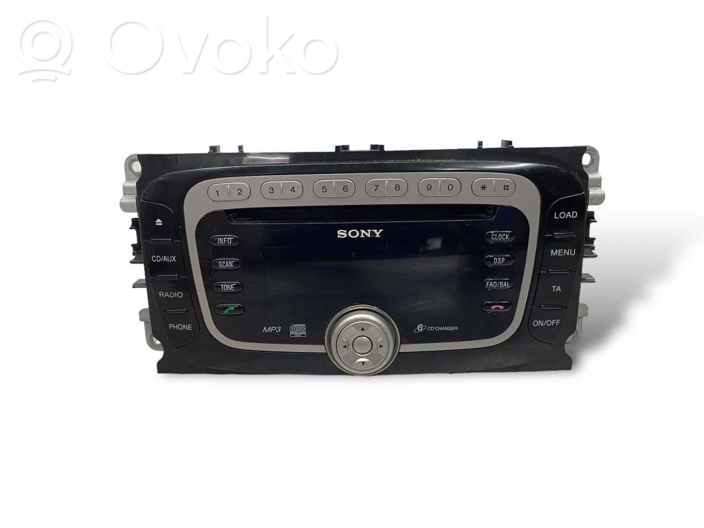 Radio / CD/DVD atskaņotājs / navigācija