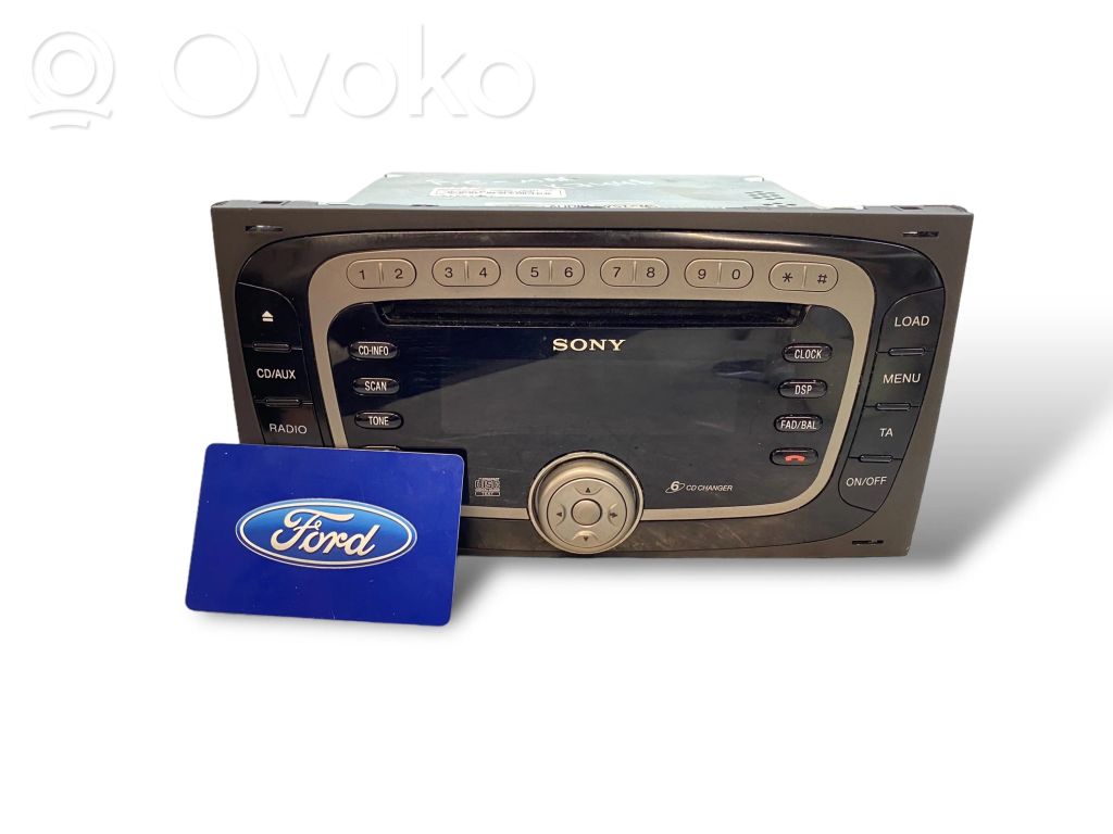 Radio / CD/DVD atskaņotājs / navigācija
