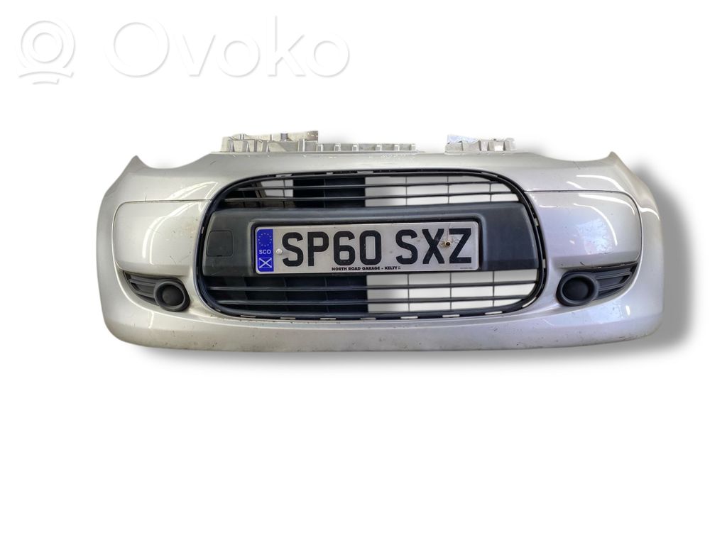 Priekšējais bamperis