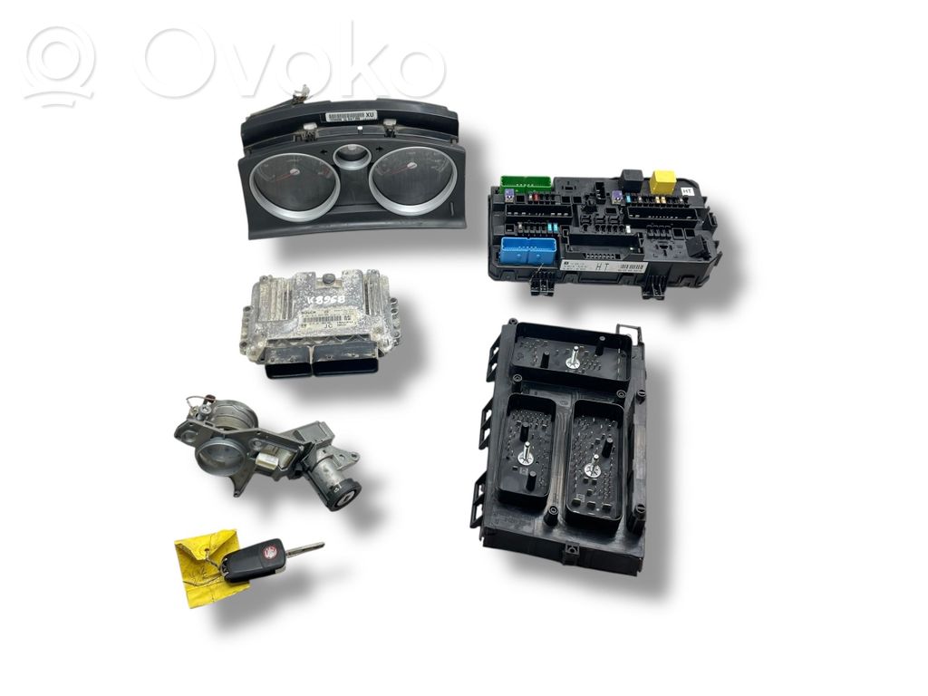 Aizdedzes ECU komplekts