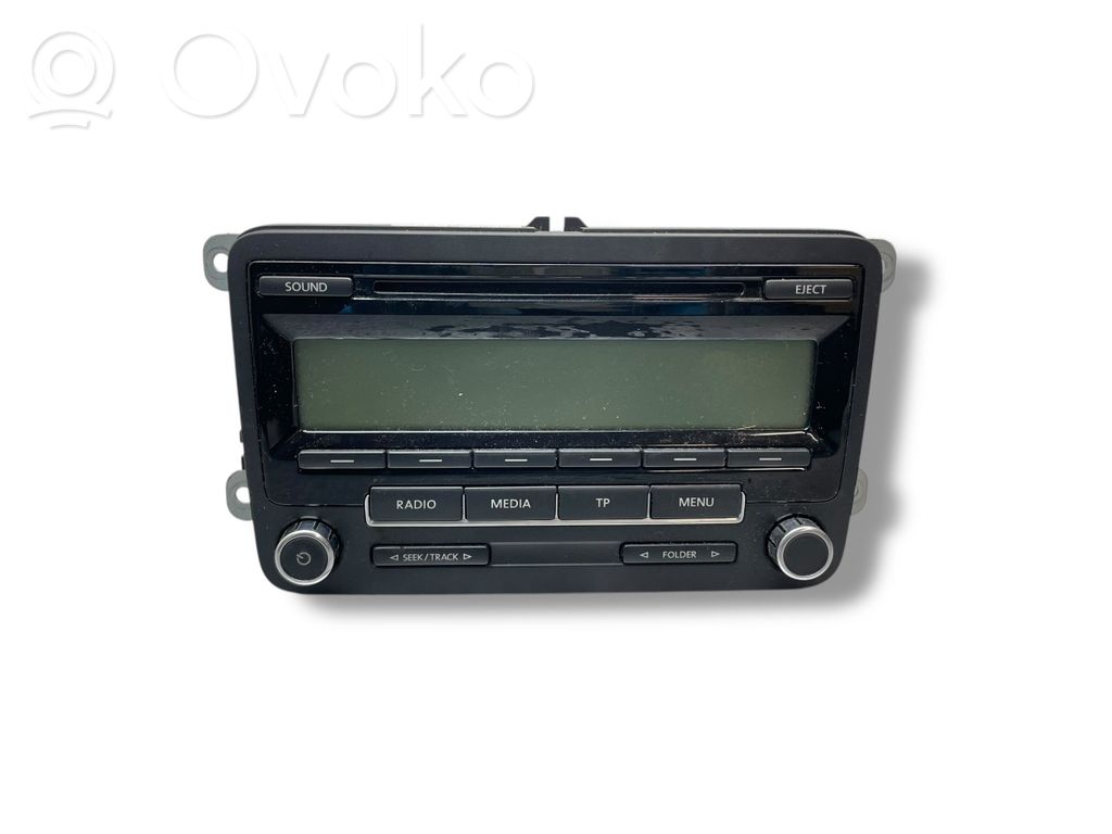 Radio / CD/DVD atskaņotājs / navigācija