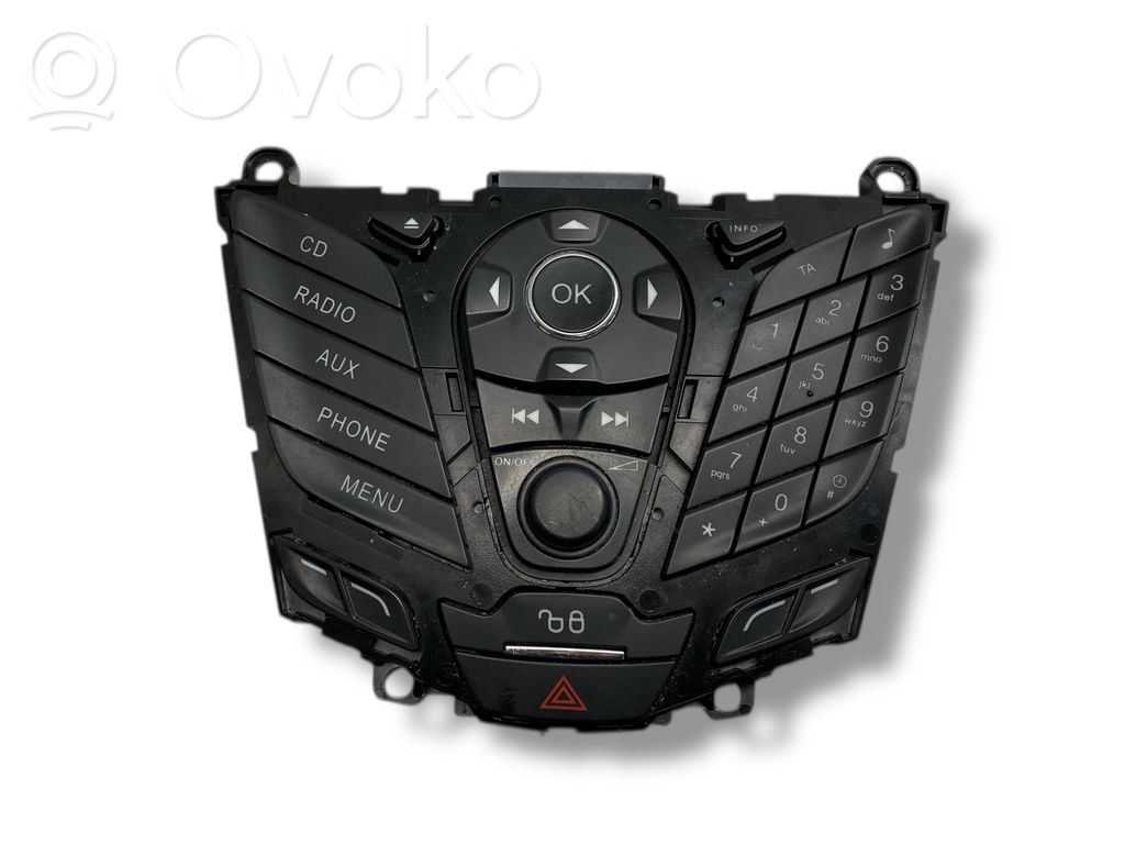 Radio / CD/DVD atskaņotājs / navigācija