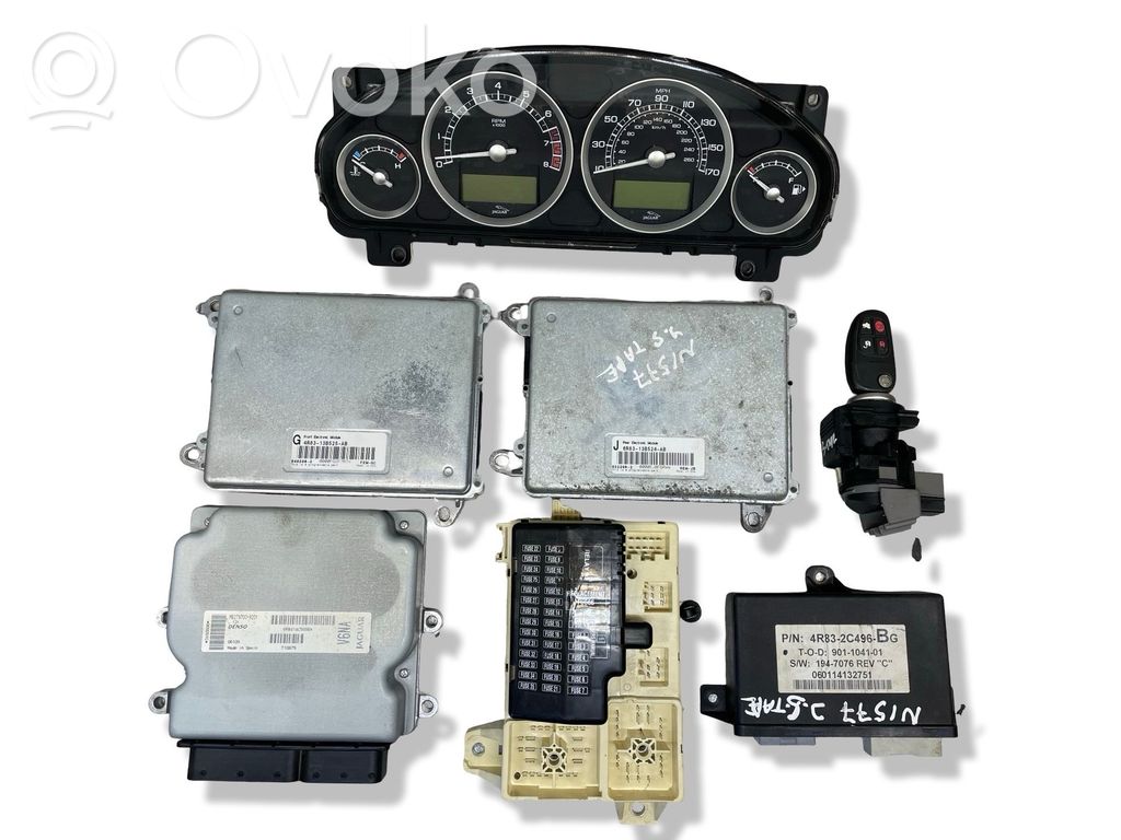 Aizdedzes ECU komplekts