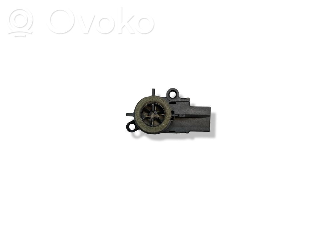 Salona temperatūras sensors