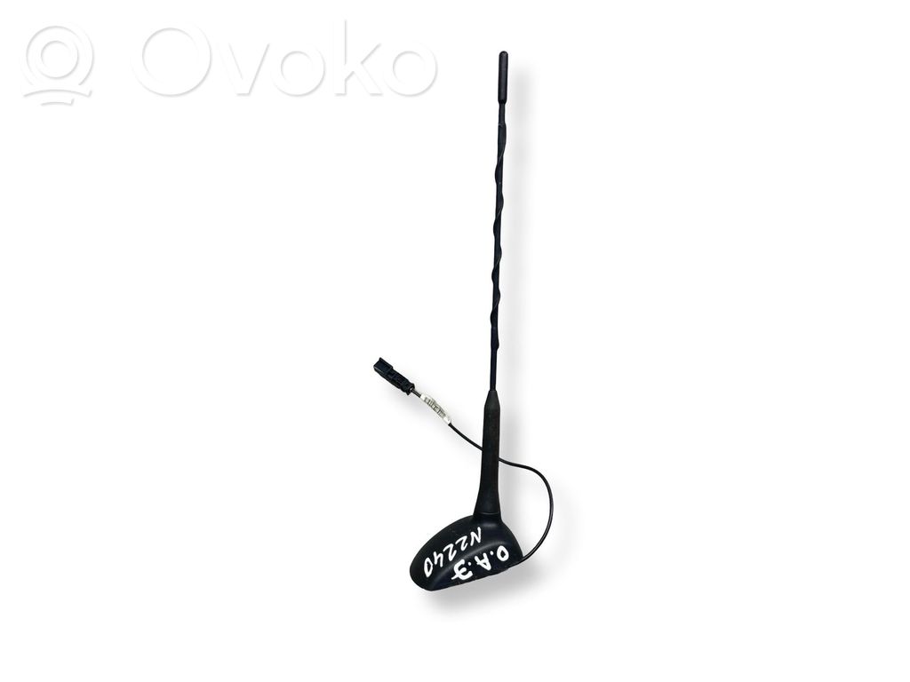 Radio antena