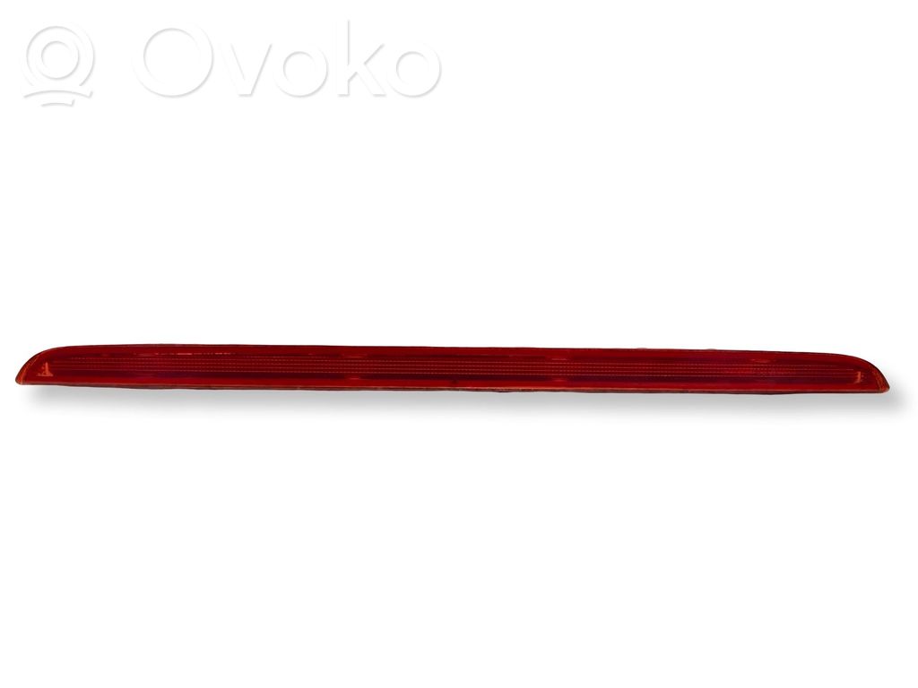 Papildu bremžu signāla lukturis