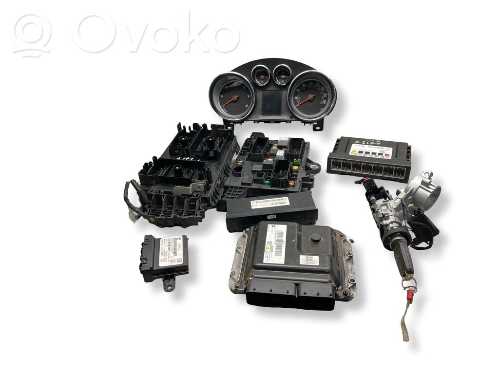 Aizdedzes ECU komplekts