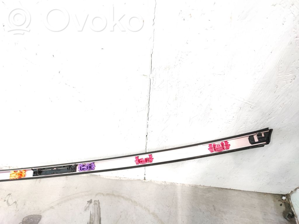 A2136900382 Mercedes-Benz E W213 Dachzierleiste, 50.00 € | RRR 