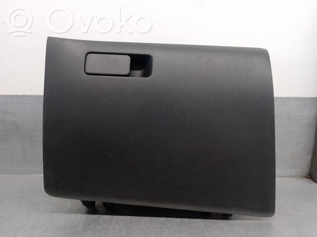 84510Q0000NNB Hyundai Bayon Glove box, €86.60 | RRR