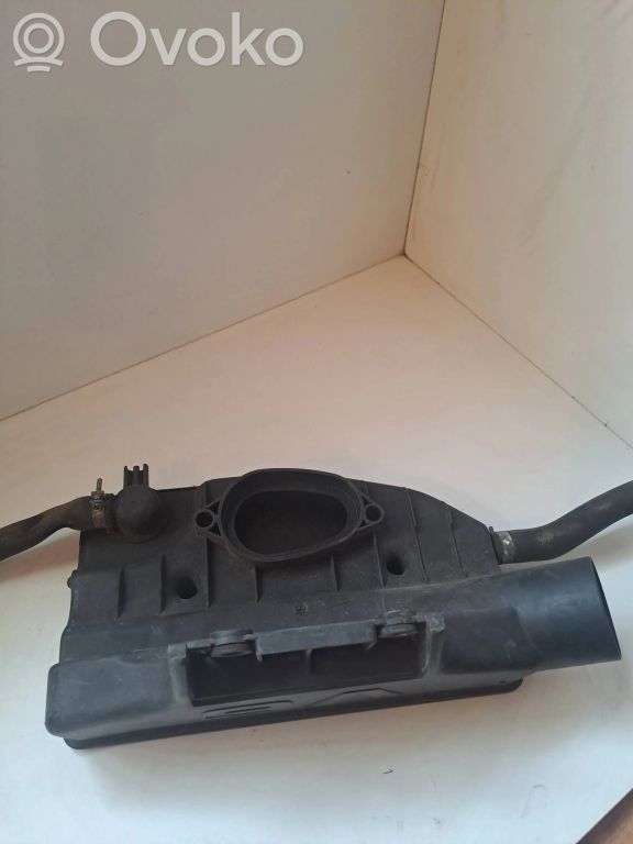 078129951E Audi 100 S4 C4 Ansaugdämpfer Resonator, 20.00 € | RRR