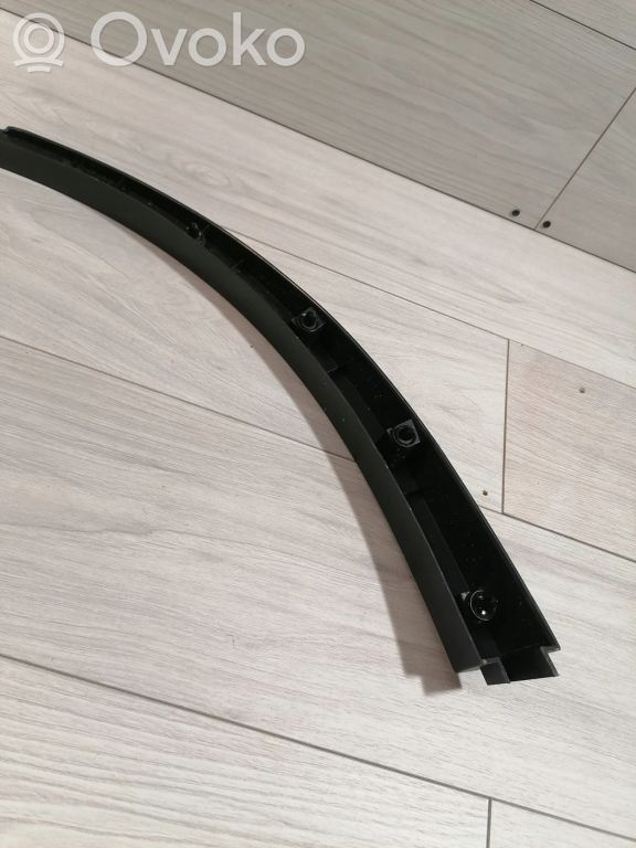 165869300A Tesla Model Y Zierleiste Radlauf hinten, 98.82 € | RRR