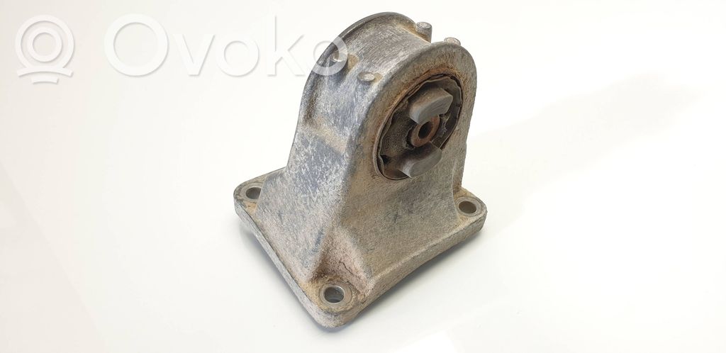 893599133 Audi 80 90 B3 Halterung Hinterachsgetriebe 