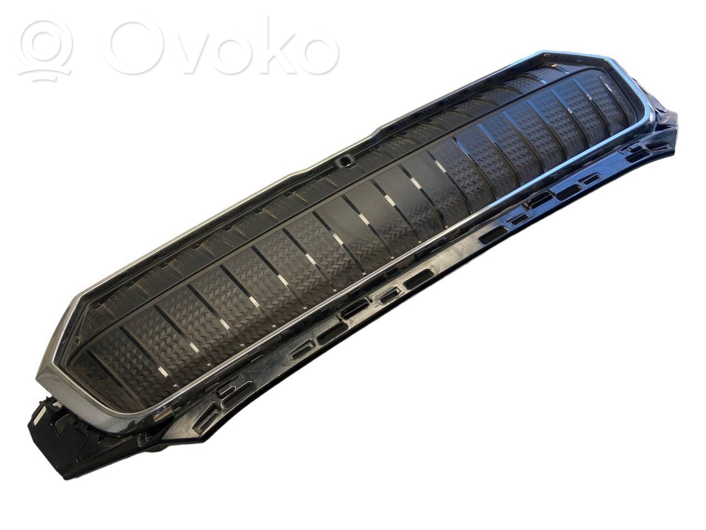 59d95f2b274b3df4d4619c7dd594aeed-skoda_enyaq_iv_groteles_virsutines.jpg