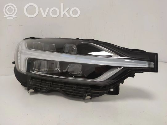 Volvo XC60 Priekinis žibintas 