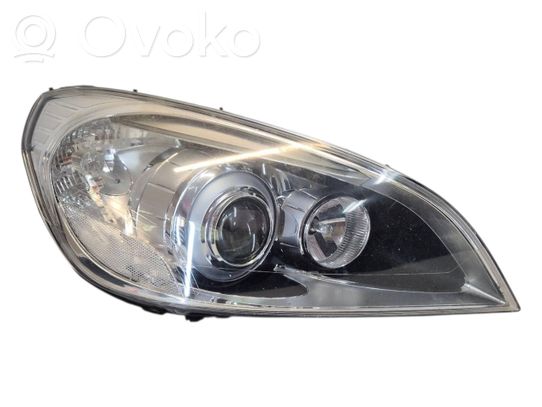 Volvo V60 Priekinis žibintas 