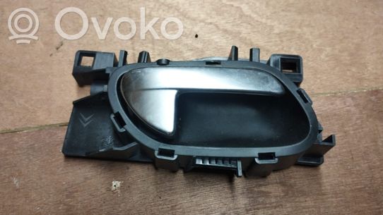 Peugeot 208 Maniglia interna per portiera anteriore 