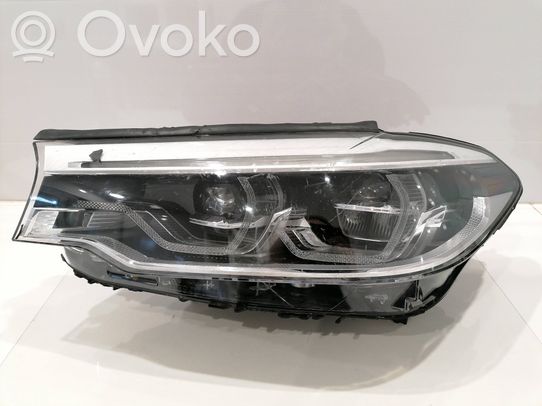 BMW 5 G30 G31 Priekinis žibintas 