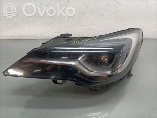 Opel Astra K Priekinis žibintas 