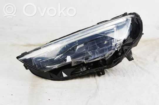 Opel Astra K Priekinis žibintas 