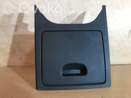 Peugeot 407 Hansikaslokeron keskikonsoli 