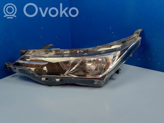 Toyota Corolla E160 E170 Priekinis žibintas 