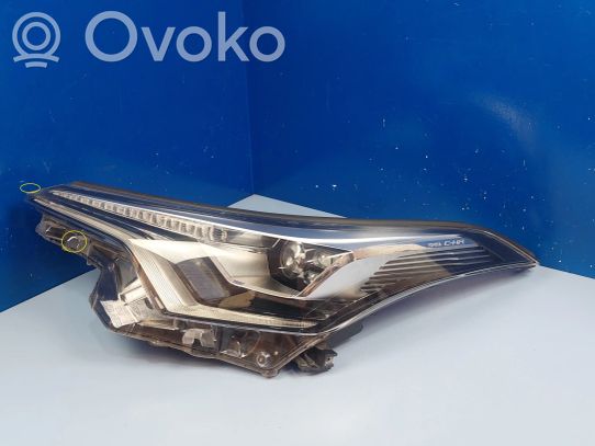 Toyota C-HR I Priekinis žibintas 
