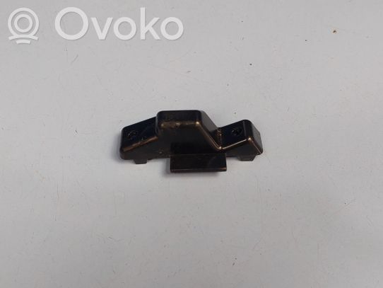 Nissan Qashqai J12 Priekinio žibinto laikiklis 