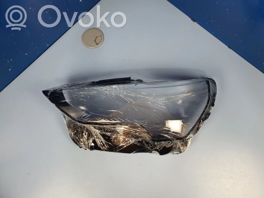 Audi Q3 F3 Priekinio žibinto stiklas 