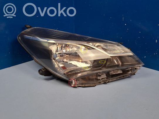 Toyota Yaris Priekinis žibintas 