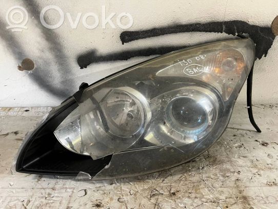 Hyundai i30 Priekinis žibintas 