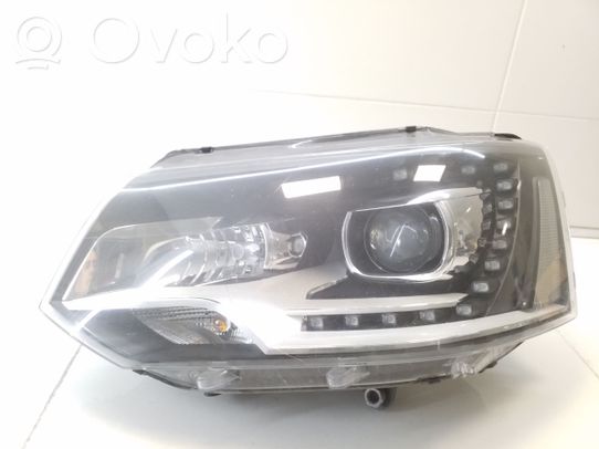 Volkswagen Transporter - Caravelle T5 Priekinis žibintas 