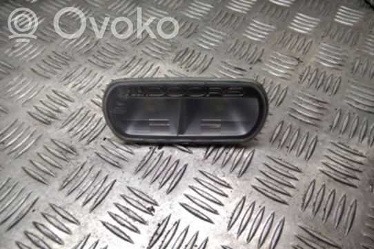 Opel Meriva B Galinių durų apšvietimo žibintas (viduje) 