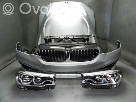 BMW 5 G30 G31 Priekio detalių komplektas 