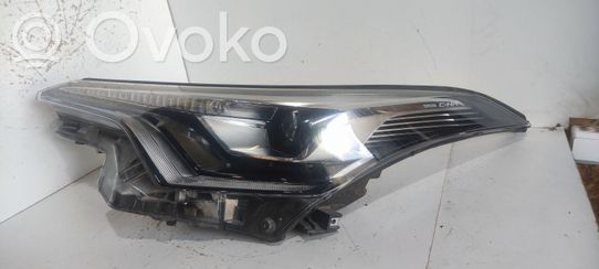 Toyota C-HR I Priekinis žibintas 