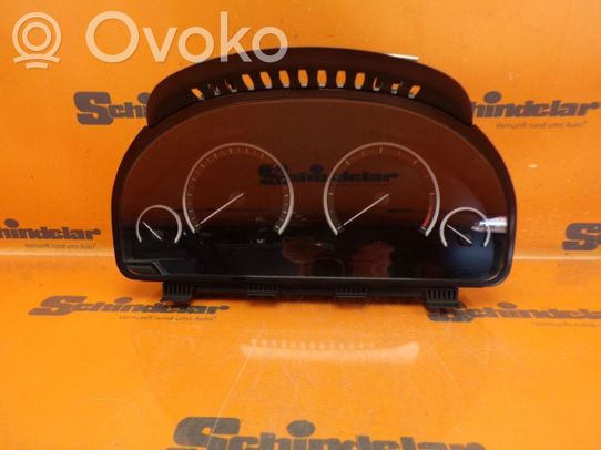 BMW 5 F10 F11 Nopeusmittari (mittaristo) 