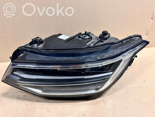 Volkswagen Tiguan Priekinis žibintas 