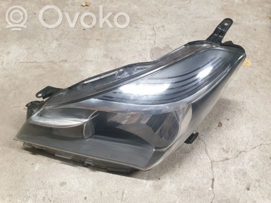 Toyota Yaris Priekinis žibintas 