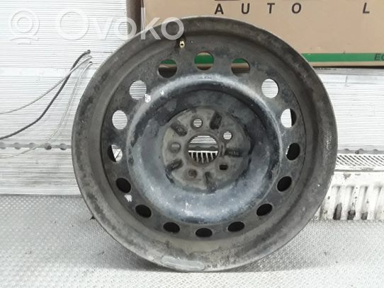 Toyota Avensis T250 Llanta de acero R16 