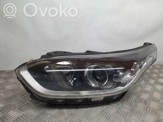 KIA Ceed Priekinis žibintas 